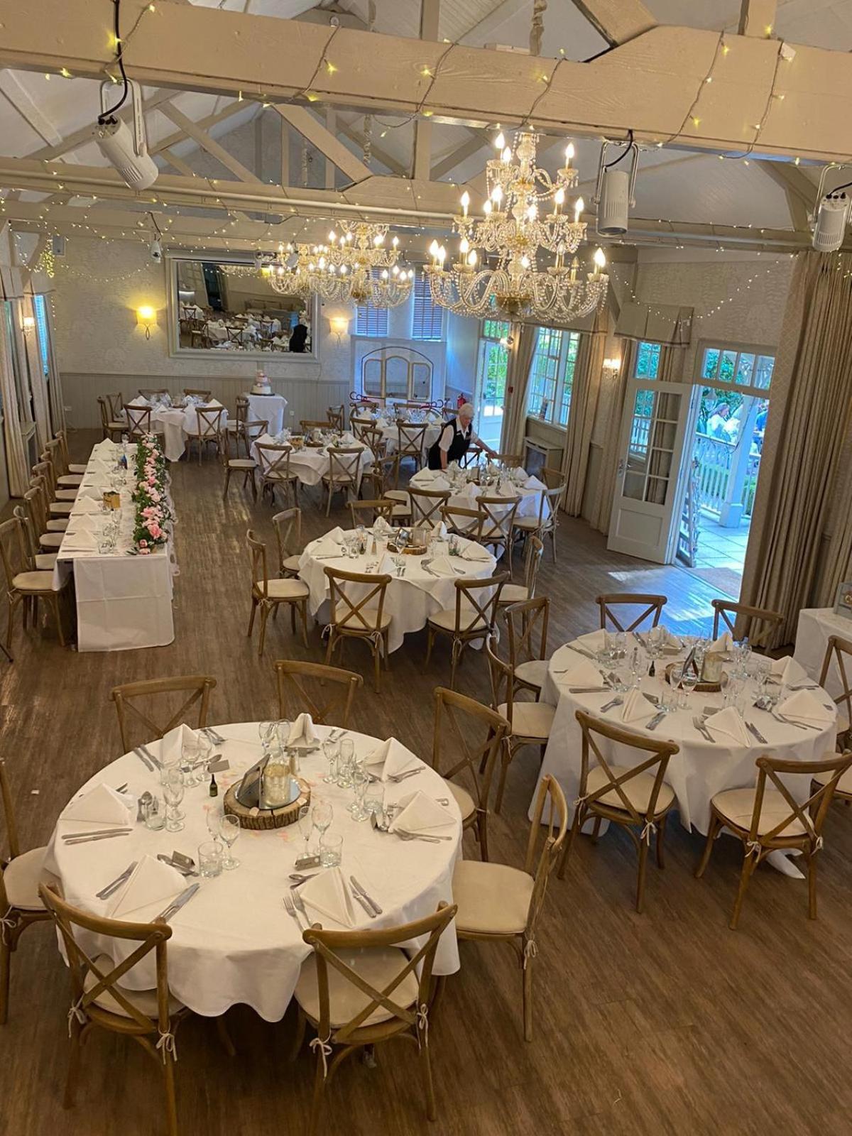 Ravenwood Hall Hotel Bury St. Edmunds ภายนอก รูปภาพ